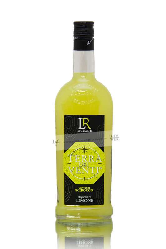 Flasche Limoncello, LucrezioR, Sardinien