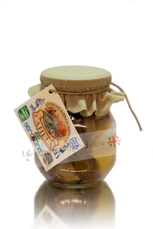 Glas mit sardischer Beilage